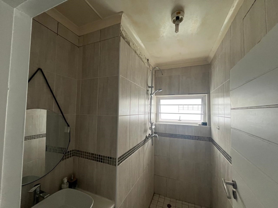 To Let 3 Bedroom Property for Rent in Sunnyridge Eastern Cape
